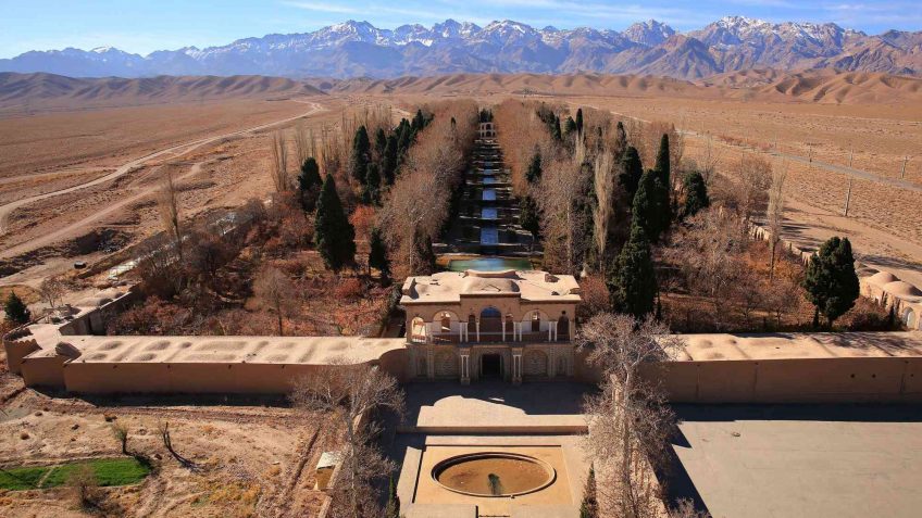 iran travel agency - a local iran tour operator - iran visa -iran hotel -iran tailor made tour - iran group tour Company