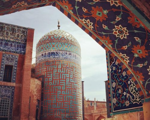 iran-tour-kaboud-mosque