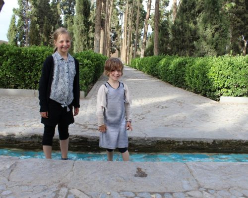 bambini-in-Iran