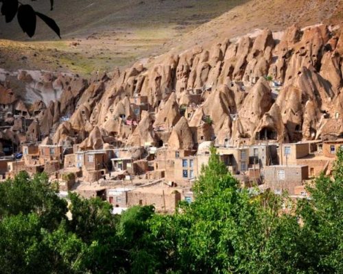 Tabriz- Kandovan-rocky-village-tour-to-Iran-from-hong-kong
