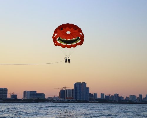 Parasail in kish