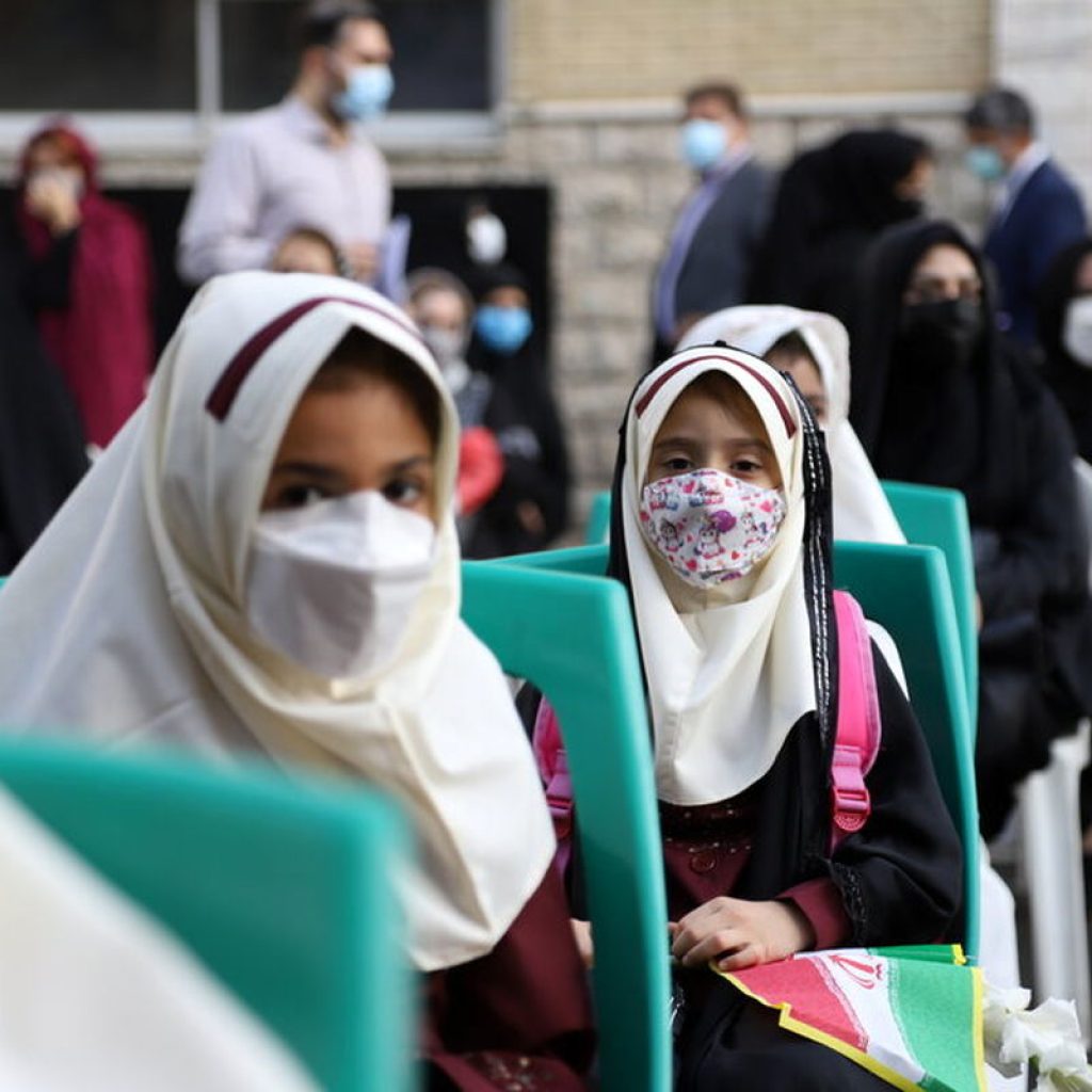 school opening in Iran covid time