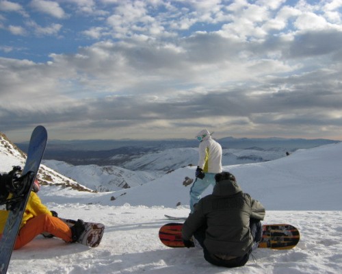 iran tour.6 days ski in Sepidan.friendlyiran.com