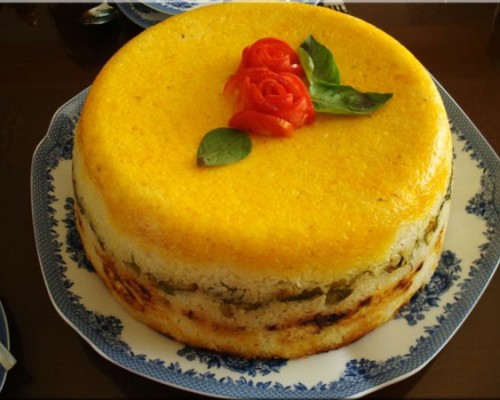 iranian food.shirazian Tahchin
